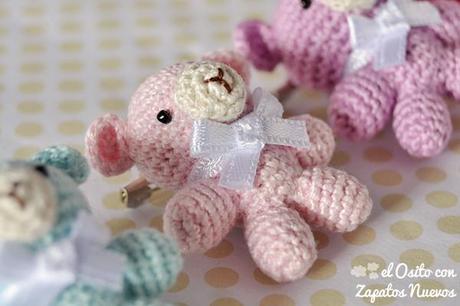 broches osito amigurumi pepillo