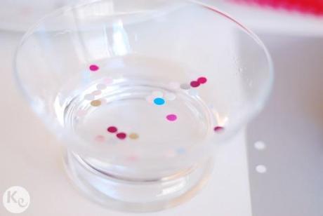 DIY. Confetti cake stand #porcelain #decor #foil 