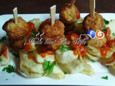 Brochetas de albóndigas de conejo