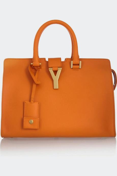Bolsos en naranja