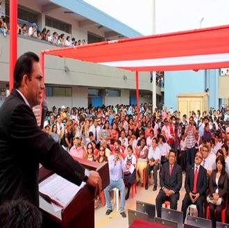 Durante apertura del año escolar 2014: PRESIDENTE REGIONAL DE LIMA ASEGURO QUE  11 MIL MAESTROS TENDRAN SU LAPTOPS