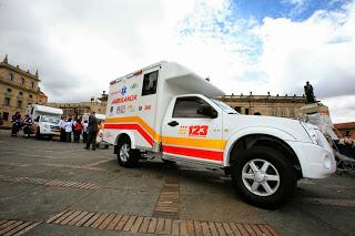 CINISMO E IRONÍAS QUE CONFRONTAN LA MORAL