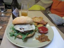 Los Porfiados: casero y argentino