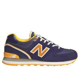 NEW BALANCE Rinde tributo a la vida universitaria con el modelo: STADIUM JACKET product photo shoot Camera Angles include: 2.Lateral,3.Medial,6.Right Sole