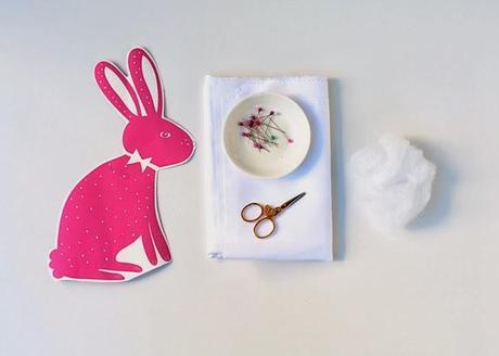 DIY........COJÍN DE CONEJITO DE PASCUA En TRES COLORES