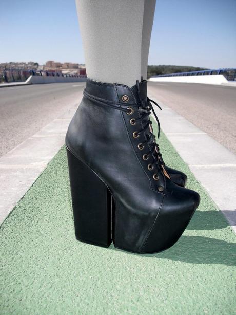 TrendyLegs TrendyLegs