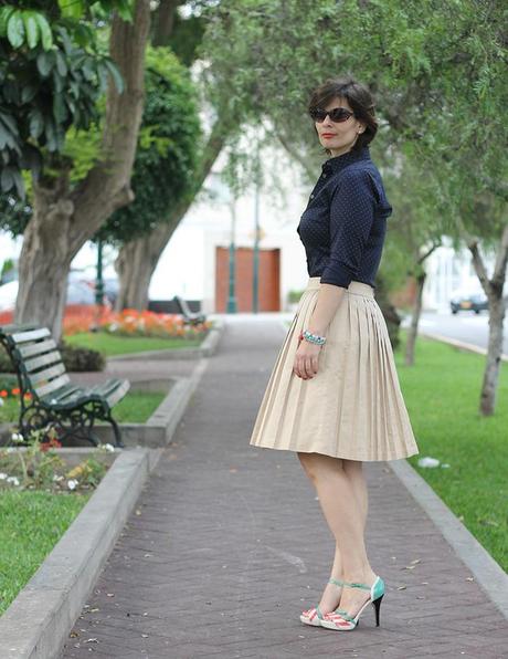 Mis Looks - ¿Cómo uso una falda plisada?