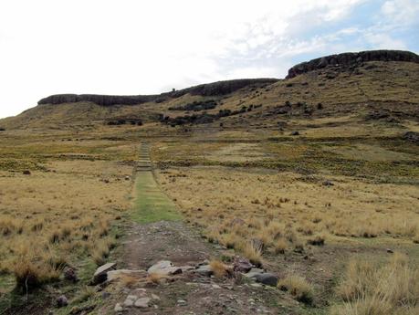 Chullpas de Cutimbo : inmensas y misteriosas