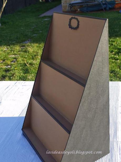 Expositores cartonaje.