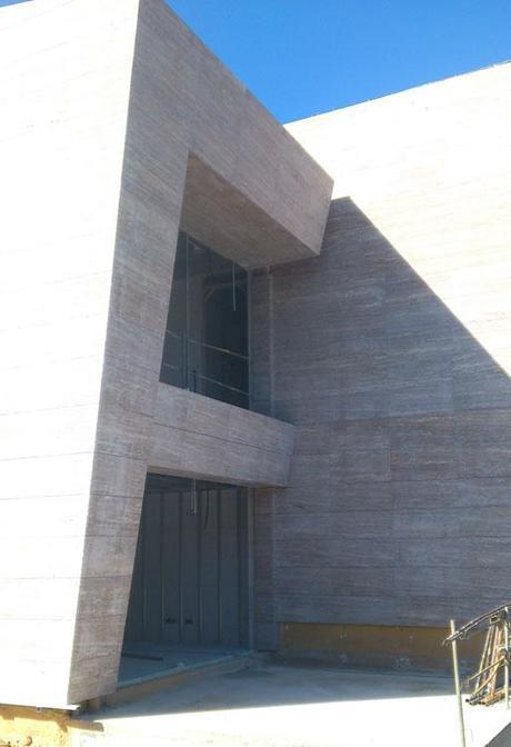 IMÁGENES DE OBRA DE LA VIVIENDA UNIFAMILIAR DISEÑADA POR A-CERO EN OVIEDO