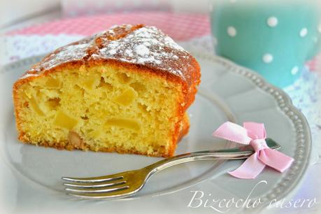 Bizcocho casero. Medidas vasito de yogur. Fácil y rápido. Con manzana y nueces