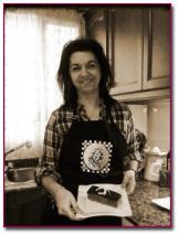 PabloD Gourmet - Sylvie después de terminar su postre Ópera