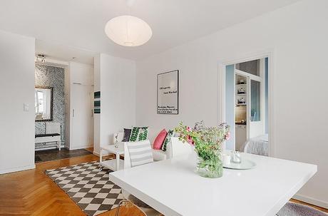 Un toque de azul en el dormitorio. Dormir junto a la cocina. Un toque de azul en el dormitorio. Dormir junto a la cocina.