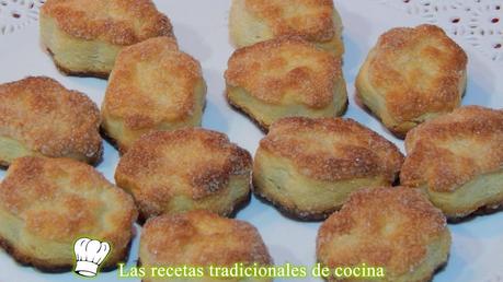 galletas de queso y mantequilla