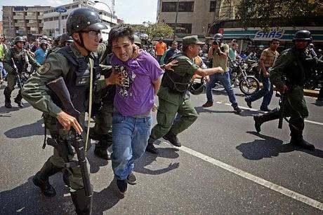 Francotiradores en Venezuela, de cuál bando son??