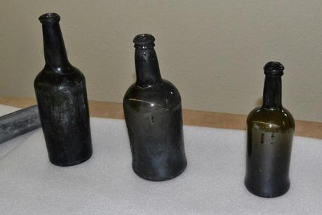 Un Fondillón, EL VINO MÁS ANTIGUO DE ESPAÑA ENCONTRADO BAJO EL MAR.