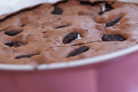 Brownie con galletas Oreo