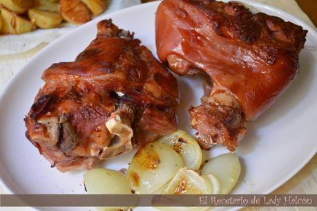 Codillo en salmuera asado