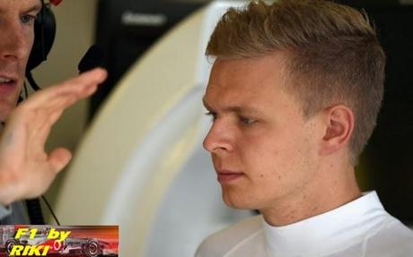 MAGNUSSEN SE MUESTRA MUY ALEGRE POR SU PRIMER PODIO EN SU PRIMERA CARRERA DE F1