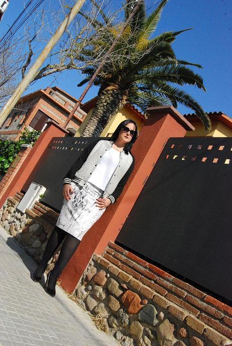 Camiseta básica (Basic T-shirt) camiseta basica falda tubo