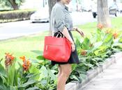 Looks cartera roja