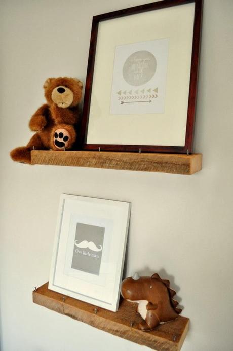 en marrones y dorados