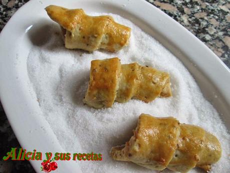 CANUTILLOS DE PESTIÑO HORNEADOS