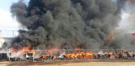 Incendio de pista de atletismo.