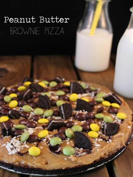 Peanut butter brownie pizza