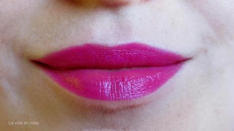 YU- Satin Lip Pencil de Nars