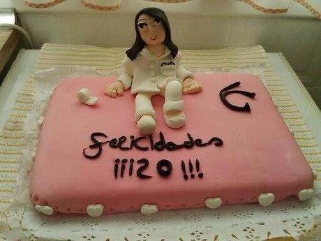 PASTEL DE ENFERMERA PARA MARTA