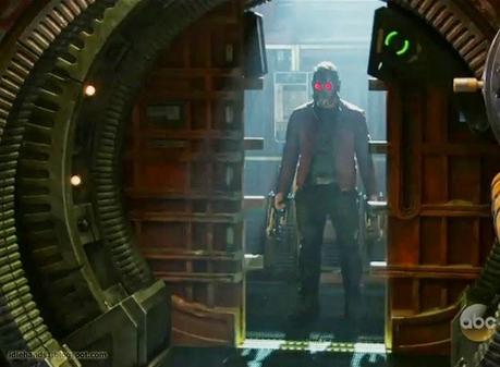 PRIMER VISTAZO A GLENN CLOSE EN LAS NUEVAS CAPTURAS DE GUARDIANES DE LA GALAXIA