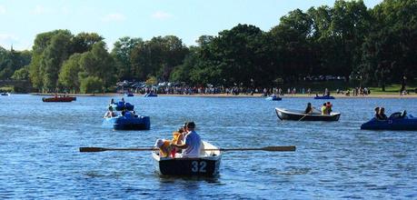 pic-boating-lake-lrg