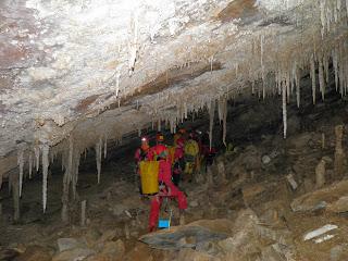 Sobresaliente Equipo de Espeleólog@s