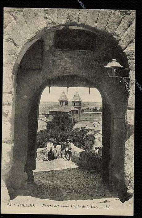 Puerta de Valmardón