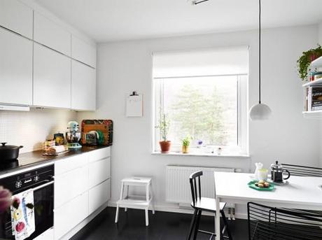 trucos mas espacio decoración Muebles ligeros para ganar espacio visual interiores espacios pequeños estilo y diseño nórdico estilo nórdico decoración de salones decoración de interiores cocinas blancas modernas blog decoracion interiores 