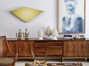 casa madrileña repleta iconos decorativos