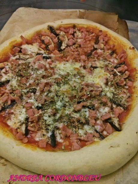 PIZZA TIPO DOMINO´S. MASA ESPONJOSA.