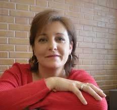 Biografía y Bibliografía de Olivia Ardey