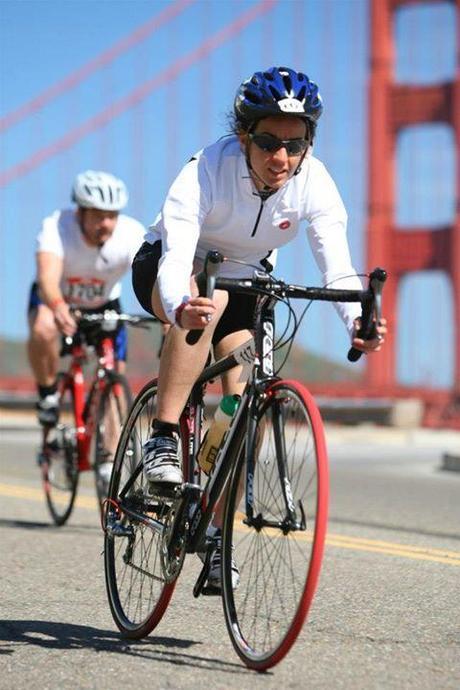 Incomedia patrocina una ciclista amateur que quiere entrar en el “Libro Guinness de los Récords” Incomedia patrocina Paola Gianotti