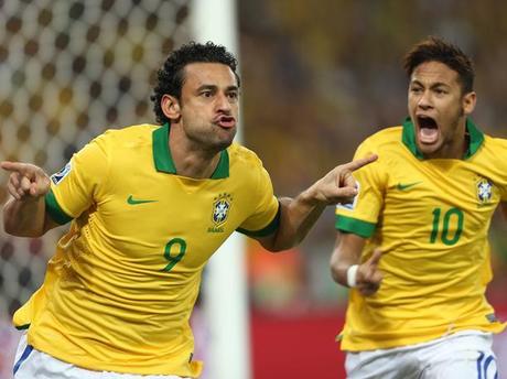 Fred fue una pesadilla para la defensa española.