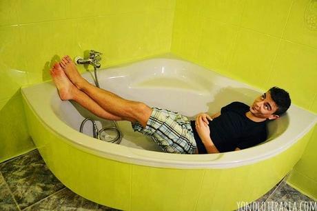 Vamos a tunear el baño. Capítulo 3. A pintar baldosas!