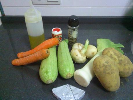 Crema de verduras con picatostes en olla rápida Crema de verduras con picatostes en olla rápida