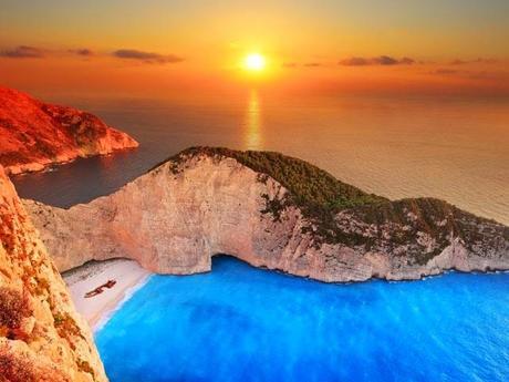 Playa de Navagio. Una de las más espectaculares del mundo