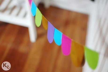 DIY. Scalop spring garland