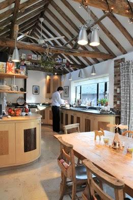 Granero Convertido en Casona Rustica