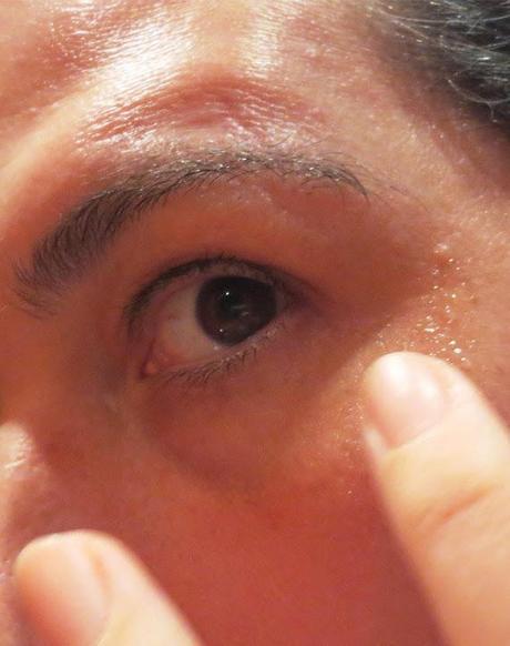 Yo necesito contornos acuosos Contorno de ojos Splendor de Bella Aurora