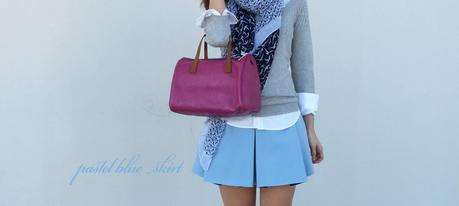 Falda azul pastel de Zara