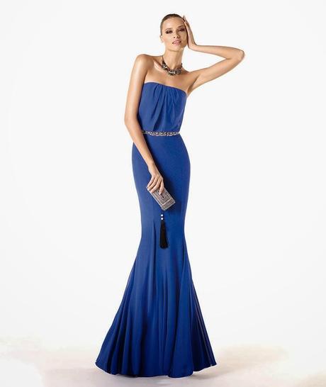 Vestidos de fiesta azul klein de Pronovias