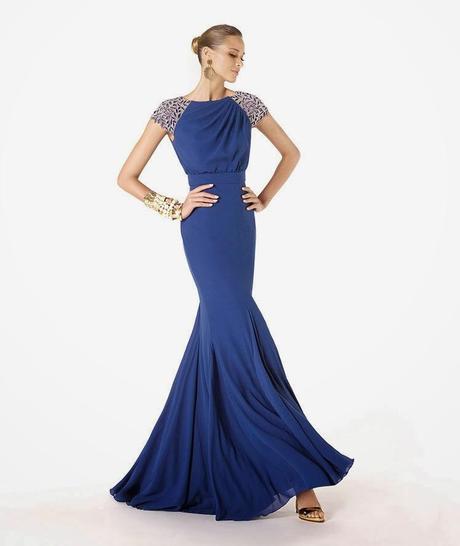 Vestidos de fiesta azul klein de Pronovias